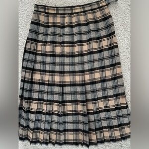 Pleated Black, Gray and Tan Plaid Skirt by BARRIE Sz 14 Vintage Wool Lined